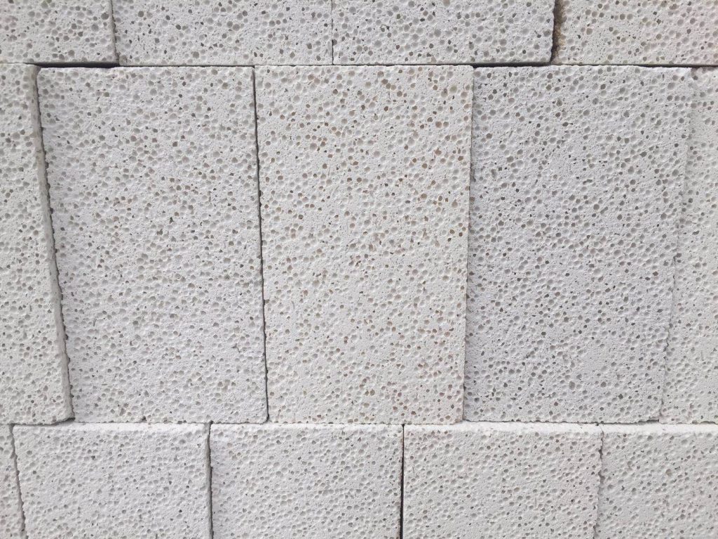 gm28莫來(lái)石輕質(zhì)保溫磚多少錢一噸